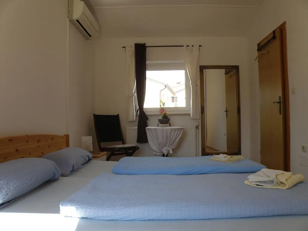 Apartment Akaju Rovinjsko Selo