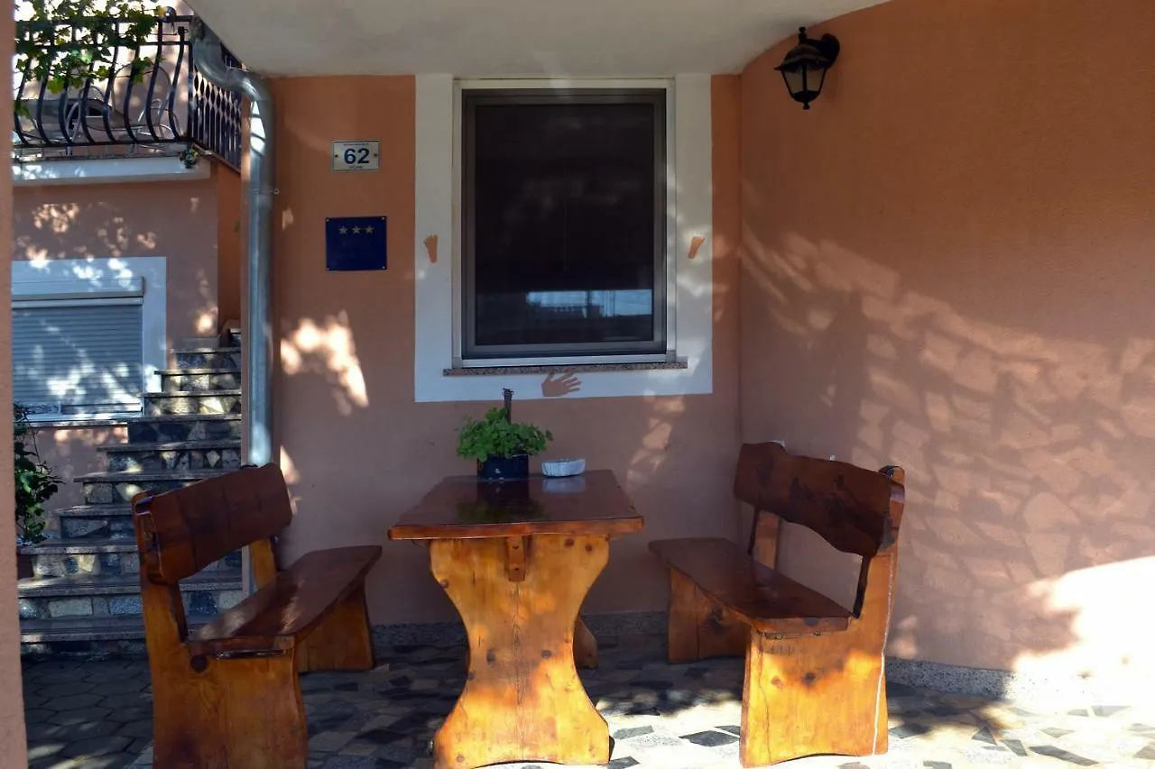 Apartment Akaju Rovinjsko Selo